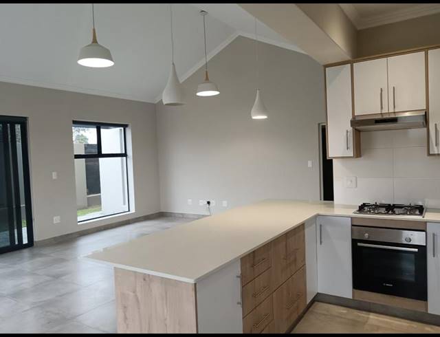 3 BEDROOM HOUSE FOR SALE IN KRAAIBOSCH PARK